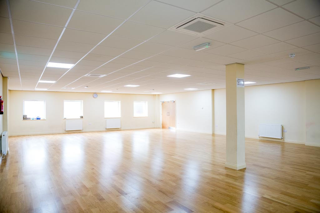 Diamond Road Mosque Slough - Gallery Image