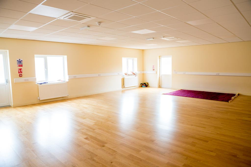 Diamond Road Mosque Slough - Gallery Image