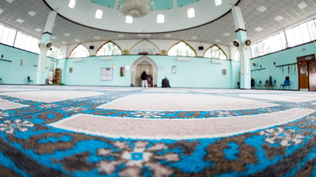 Diamond Road Mosque Slough - Gallery Image