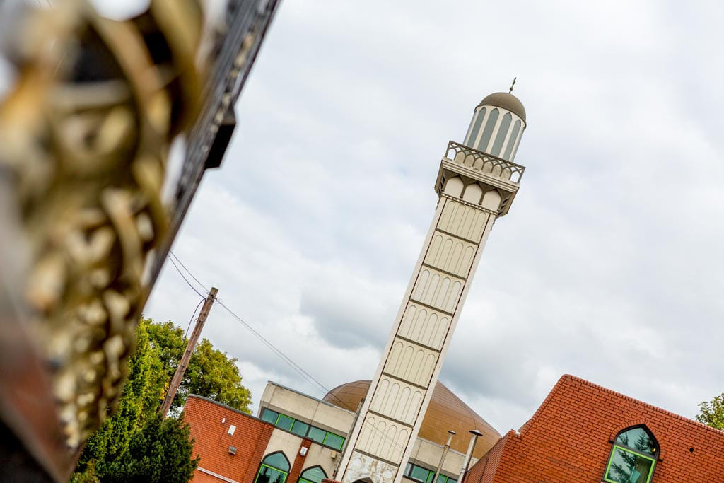 Diamond Road Mosque Slough - Gallery Image