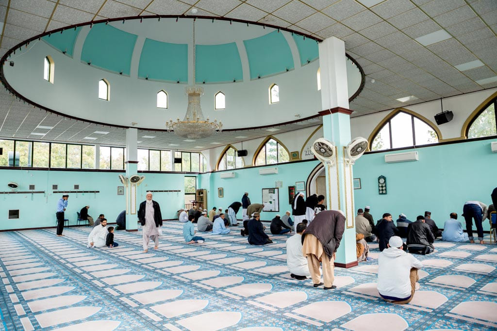 Diamond Road Mosque Slough - Gallery Image